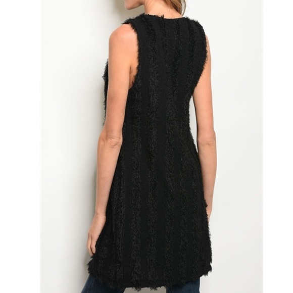 Sleeveless Fuzzy Long Line Black Vest - Picture 3 of 3